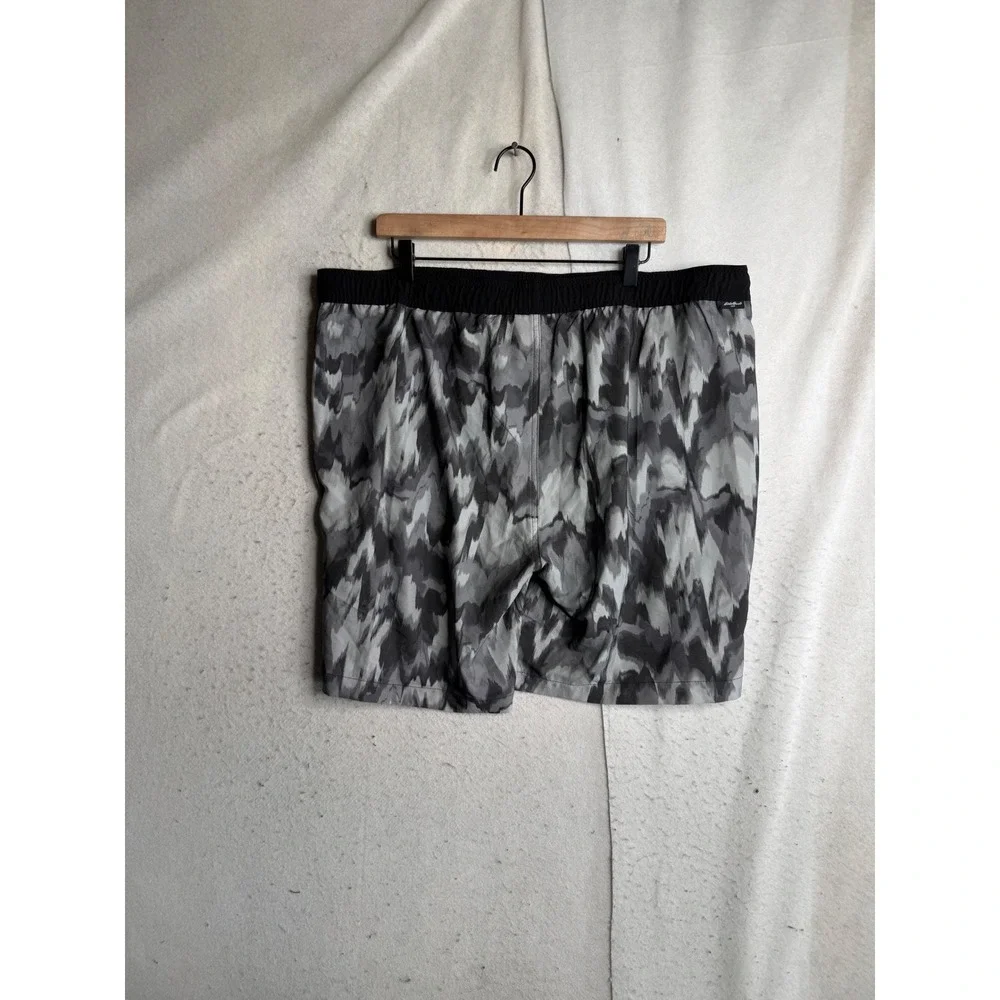Eddie Bauer Gray Abstract Print Swim Trunks Mens XXL EMS3017 Zipper Pocket